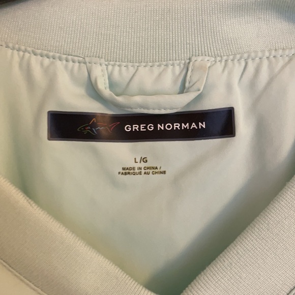 Greg Norman Light Green V-Neck Windbreaker (size large) - Picture 2 of 2